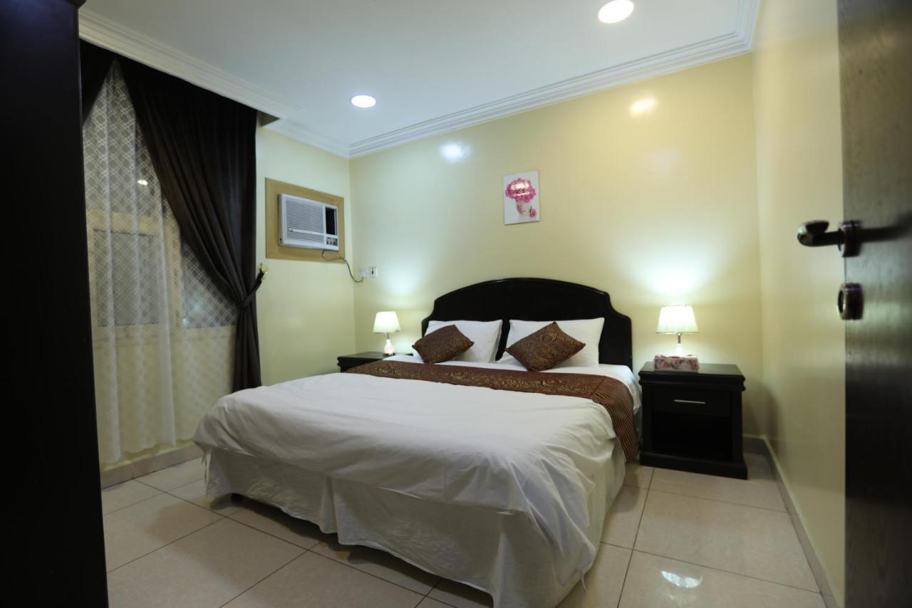 Al Eairy Apartment- Dammam 3 Al Mubarakiyah Exteriér fotografie