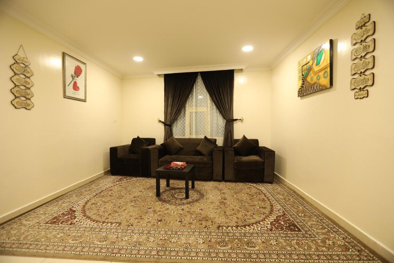 Al Eairy Apartment- Dammam 3 Al Mubarakiyah Exteriér fotografie